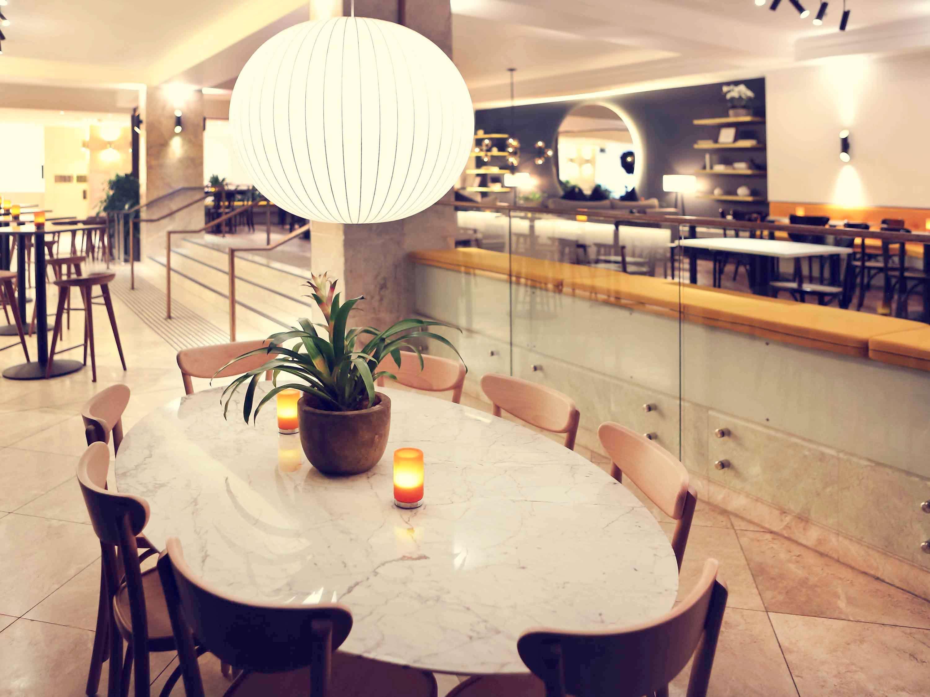 Novotel Sydney International Airport Wolli Creek Экстерьер фото